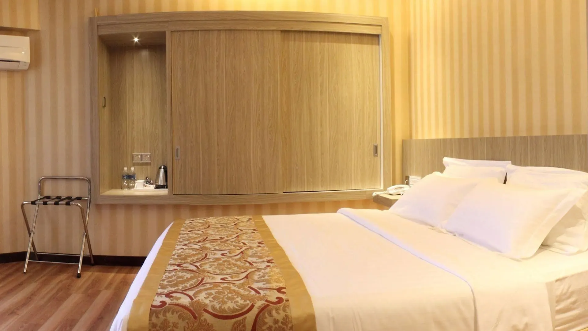 Mandarin Hotel Kota Kinabalu